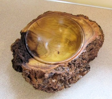 Burr bowl by Bert Lanham